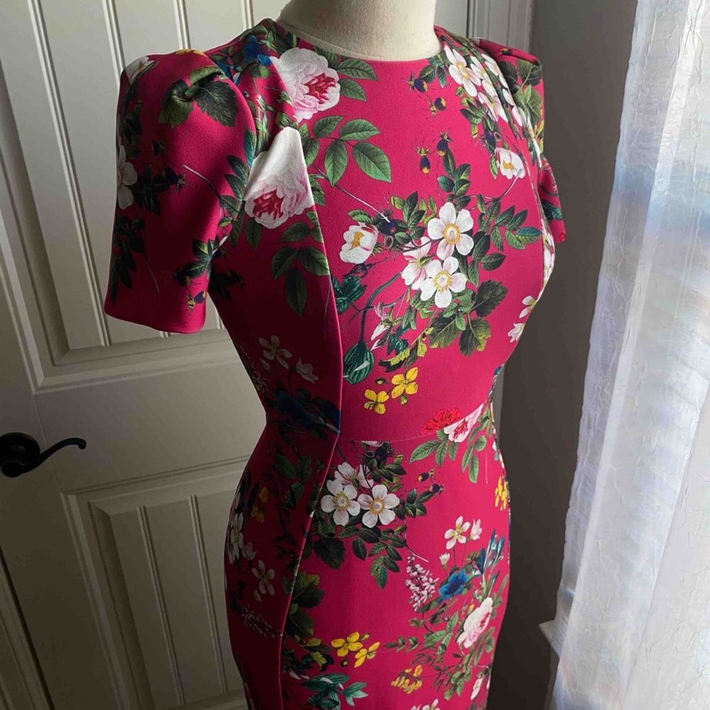 Calvin Klein Short Sleeve Floral Print Sheath Dress in Pink